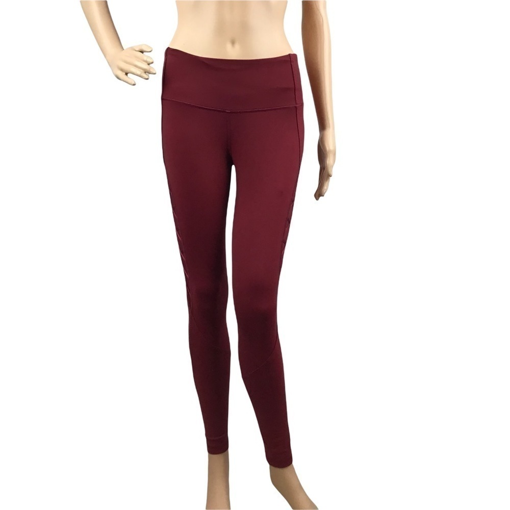 Victoria Sport Knockout Leggings Size S Dark Red